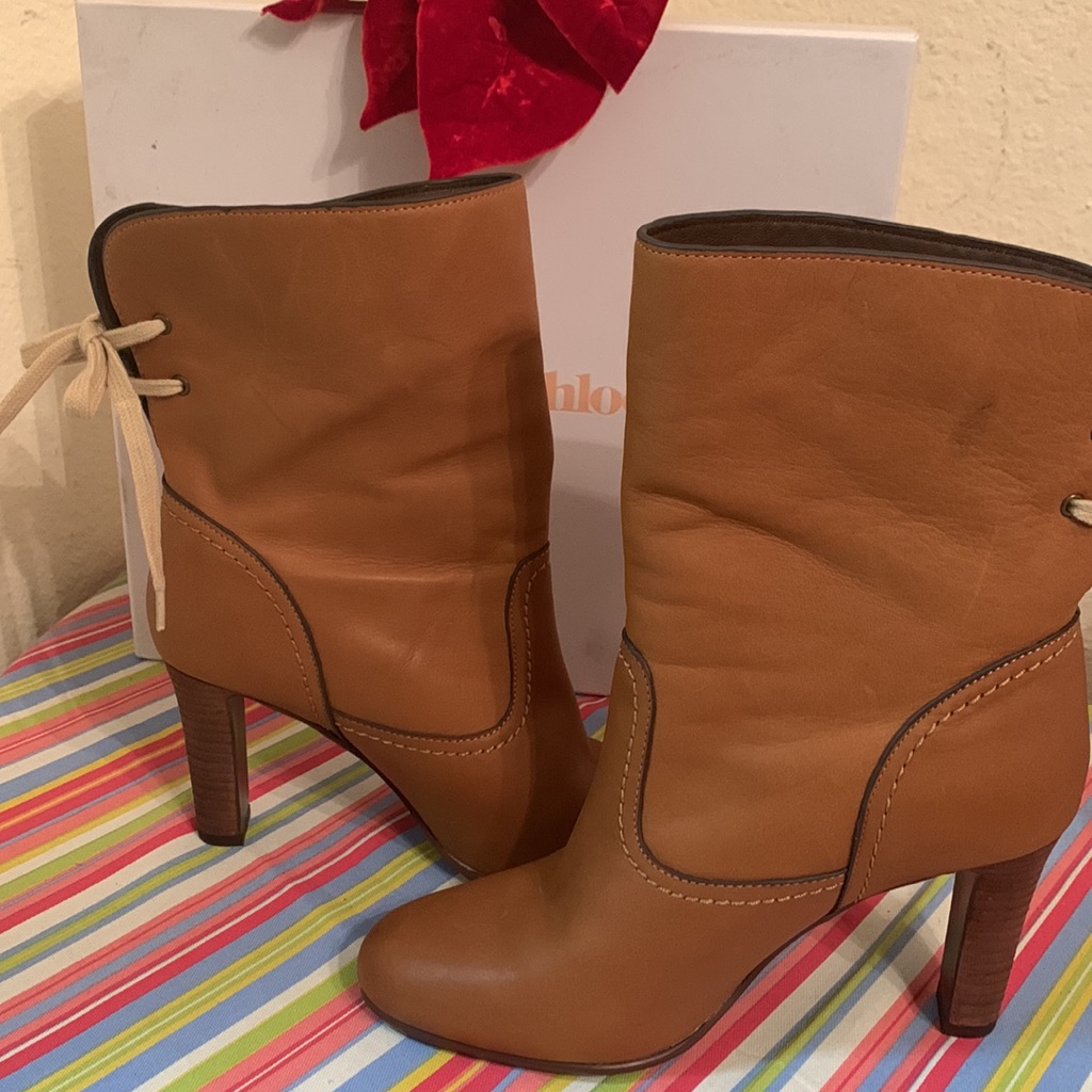 See By Chloe Boots With Bow On Back